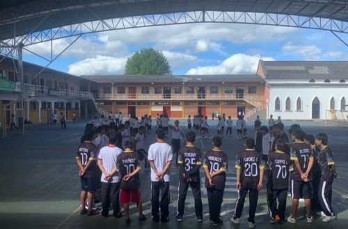 A través de nuestra iniciativa 'Campamentos Juveniles' más de 140 jóvenes de las Instituciones Educativas Antonio García Paredes y Don Bosco en Popayán, aprendieron sobre el armado y tipos de carpa, varillaje, estacas, nudos, anclajes, fogatas y formas de supervivencia. Así reafirmamos que juntos avanzamos disfrutando de espacios de sano esparcimiento que le permite a los jóvenes construir un mejor futuro para el Cauca.