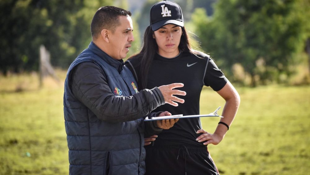esde la Gobernación del Cauca implementamos las ‘Escuelas de Formación Deportiva’ en los 42 municipios del Departamento, en esta ocasión visitamos el corregimiento de Gabriel López en #Totoro, donde se enseña atletismo para niños, niñas y jóvenes de la zona.